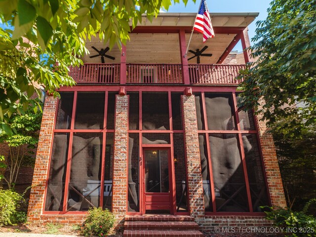 31 Park St, Carlton Landing, OK 74432 - exterior space featuring a sunroom