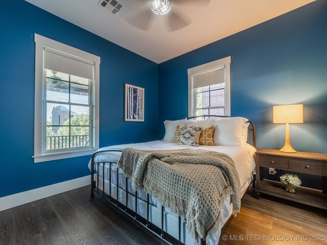 31 Park St, Carlton Landing, OK 74432 - bedroom featuring wood finished floors, visible vents, a ceiling fan, and baseboards