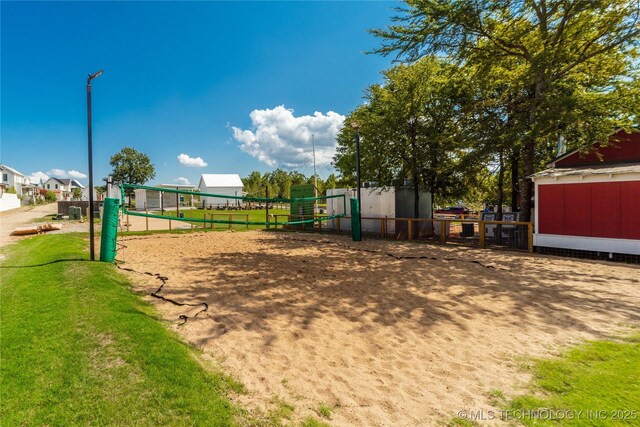 31 Park St, Carlton Landing, OK 74432 - view of property's community featuring a lawn and volleyball court