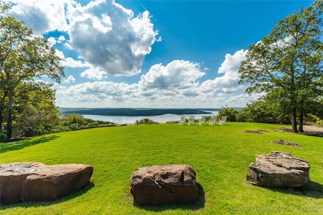 31 Park St, Carlton Landing, OK 74432 - view of yard featuring a water view