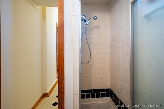 509 NE 10th St, Wagoner, OK 74467 - bathroom with tiled shower