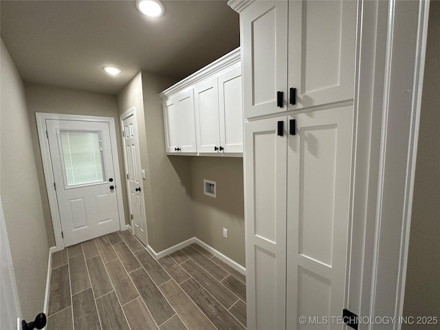 laundry area with washer hookup, cabinet space, baseboards, dark wood-style floors, and recessed lighting