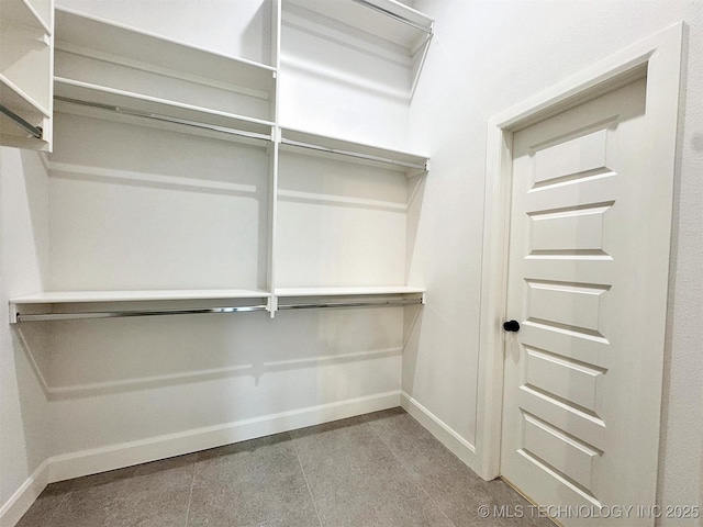 574 Woodlands Dr, Tahlequah, OK 74464 - view of spacious closet