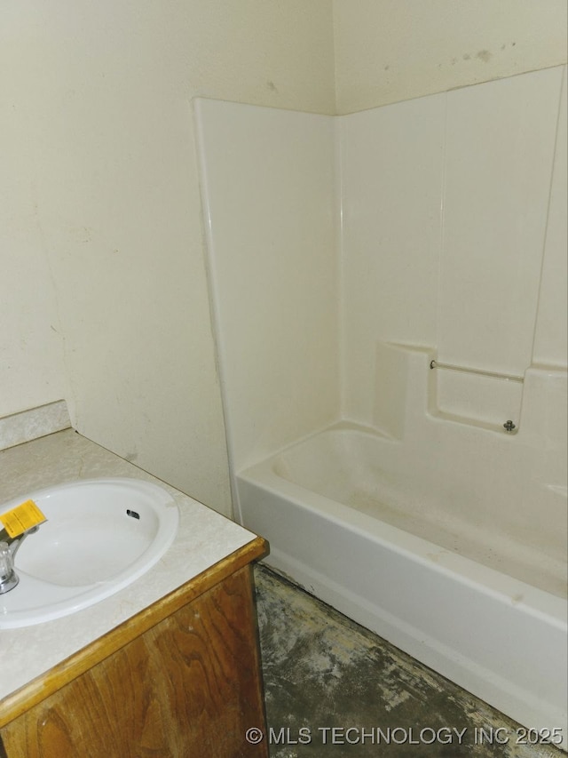 full bath with vanity
