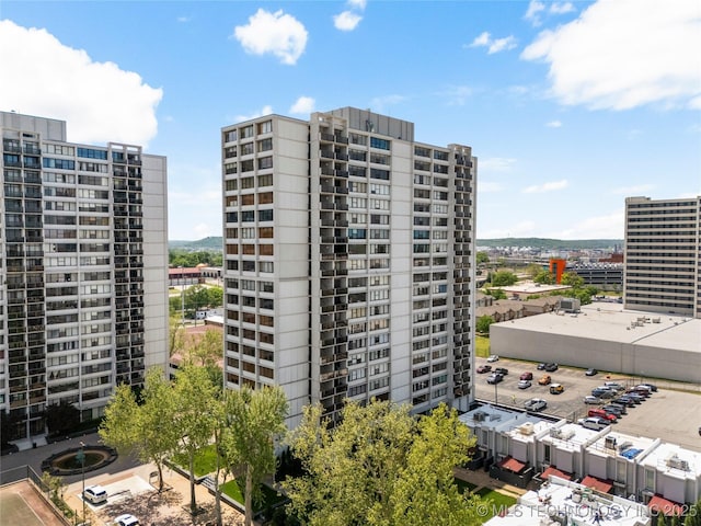 450 W 7th St Unit 1902, Tulsa, OK 74119 - view of building exterior with a view of city