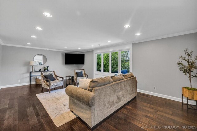 3334 S Wheeling Ave, Tulsa, OK 74105 - living area featuring ornamental molding, recessed lighting, and visible vents