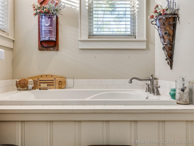 55 Boardwalk, Carlton Landing, OK 74432 - bathroom featuring a garden tub