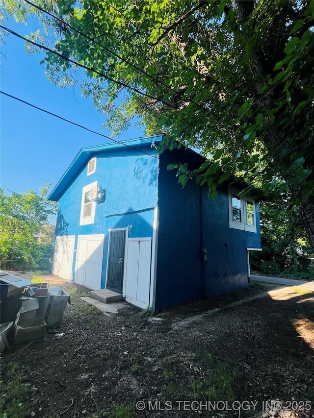 view of outbuilding with an outbuilding