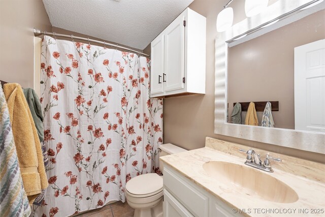5068 County Road 370, Eucha, OK 74342 - full bath with tile patterned flooring, vanity, curtained shower, toilet, and a textured ceiling