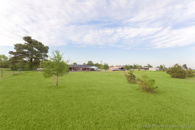 2284 E Roping Rd, Atoka, OK 74525 - view of green lawn