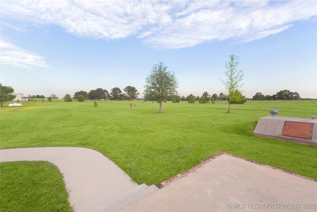 2284 E Roping Rd, Atoka, OK 74525 - view of green lawn