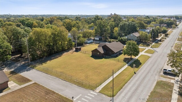 601 N Okmulgee Ave, Okmulgee, OK 74447 - drone / aerial view