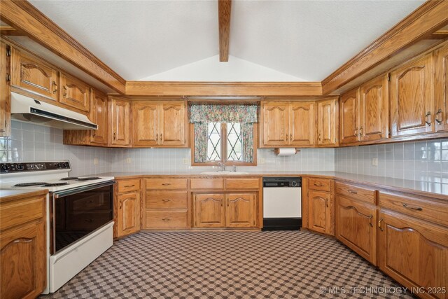 601 N Okmulgee Ave, Okmulgee, OK 74447 - kitchen featuring a sink, lofted ceiling with beams, light countertops, under cabinet range hood, and white appliances