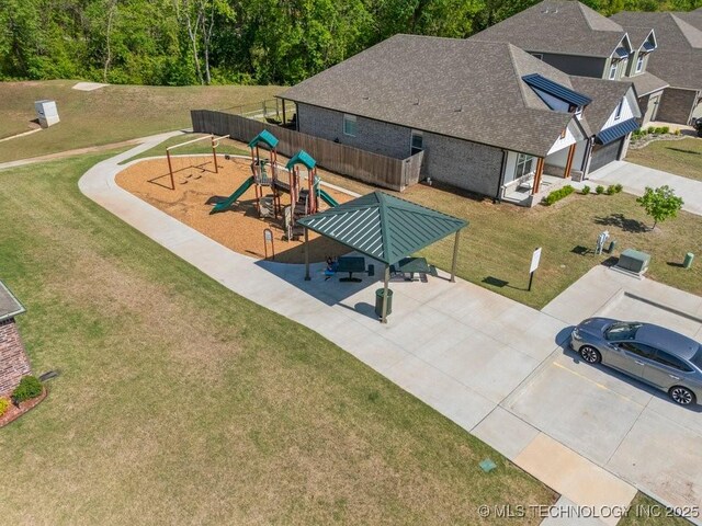 7305 S Walnut Ave, Broken Arrow, OK 74011 - drone / aerial view