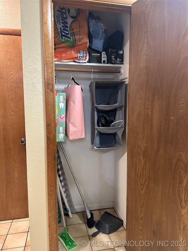 2621 Chuckwa St, Durant, OK 74701 - view of closet