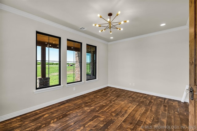 5393 W 184th St S, Mounds, OK 74047 - spare room featuring an inviting chandelier, crown molding, visible vents, baseboards, and wood finished floors
