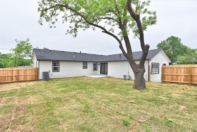 543 N Ridgeway St, Sapulpa, OK 74066 - rear view of property featuring cooling unit and a patio