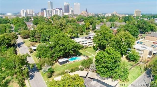 611 W 15th St # C6, Tulsa, OK 74127 - view of urban area with a pool