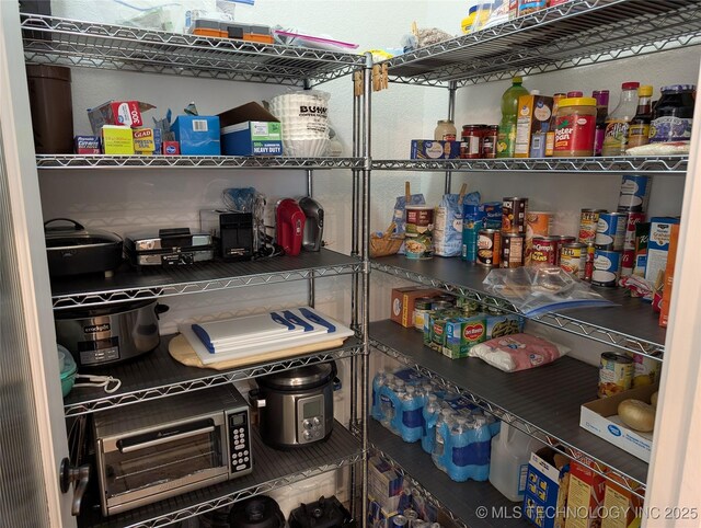 277 Oak Hollow Rd, Eufaula, OK 74432 - view of storage area