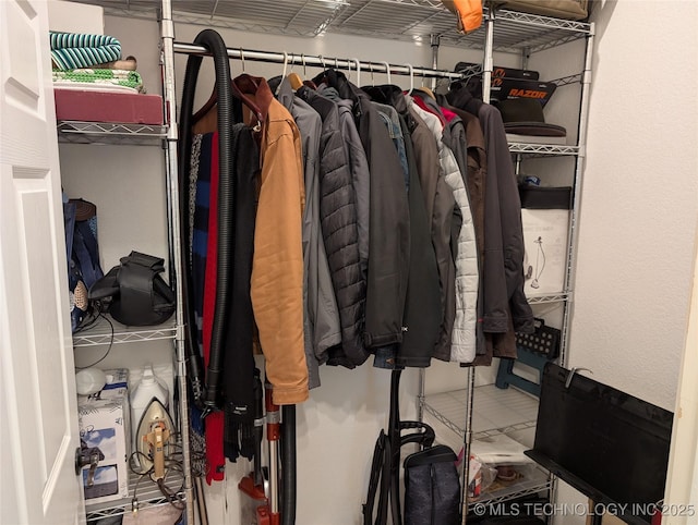 277 Oak Hollow Rd, Eufaula, OK 74432 - view of spacious closet