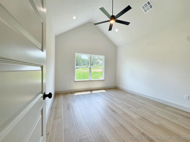 566 Woodlands Dr, Tahlequah, OK 74464 - unfurnished room featuring a ceiling fan, light wood-style flooring, lofted ceiling, recessed lighting, and baseboards
