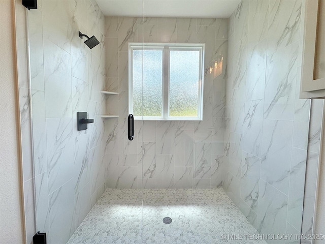 566 Woodlands Dr, Tahlequah, OK 74464 - bathroom featuring a marble finish shower