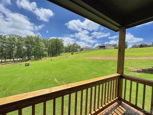 566 Woodlands Dr, Tahlequah, OK 74464 - deck featuring a yard