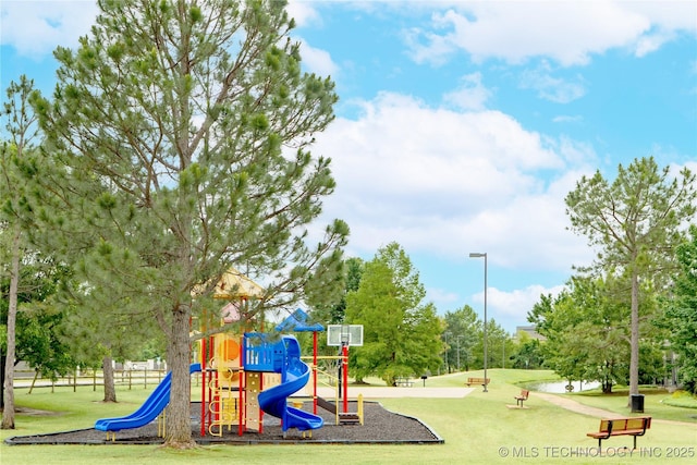 13323 S 21st St, Bixby, OK 74008 - communal playground with a yard