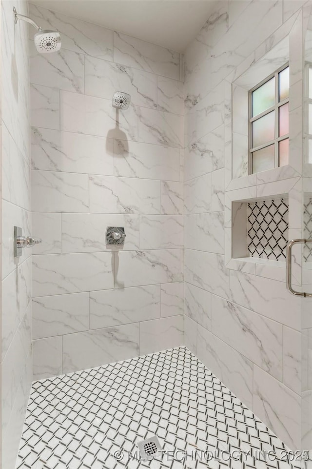 full bathroom featuring a stall shower