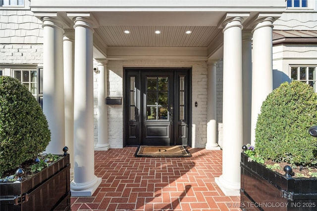 property entrance with a porch
