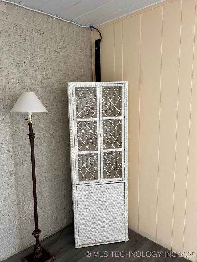 1029 N Kenwood Ave, Broken Arrow, OK 74012 - view of exterior details