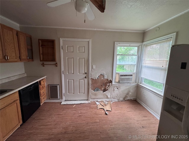 kitchen with crown molding, wood finished floors, black dishwasher, cooling unit, and a ceiling fan