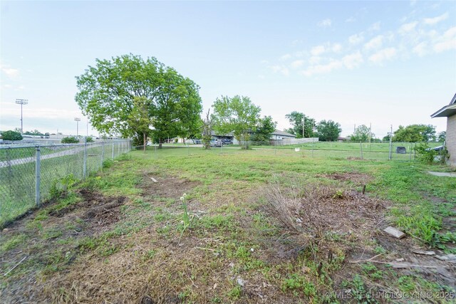 1160 S 124th E Ave, Tulsa, OK 74128 - view of yard featuring fence