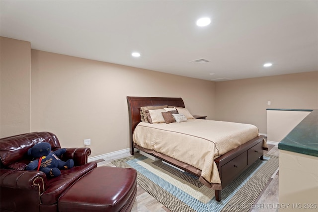 53402 E 332nd Loop, Jay, OK 74346 - bedroom featuring baseboards and recessed lighting