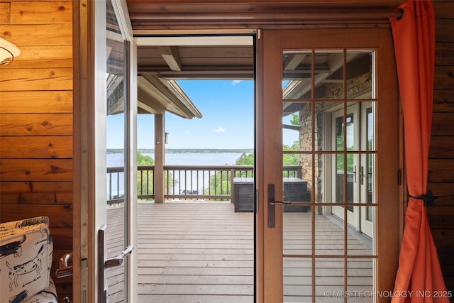 53402 E 332nd Loop, Jay, OK 74346 - doorway with a water view