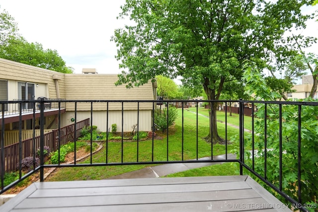 6727 S Richmond Ave Unit 632, Tulsa, OK 74136 - view of balcony