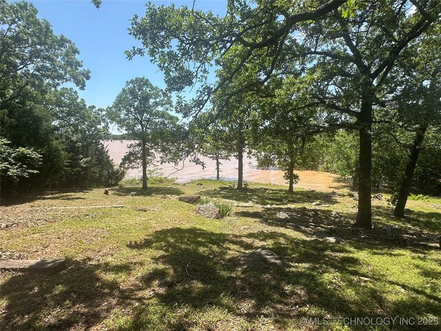 1082 Gaines Creek Loop, Eufaula, OK 74432 - view of yard