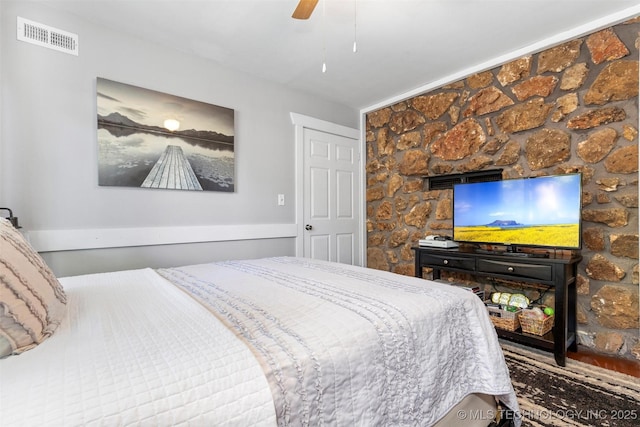 24591 S 613th Rd, Grove, OK 74344 - bedroom with visible vents and ceiling fan