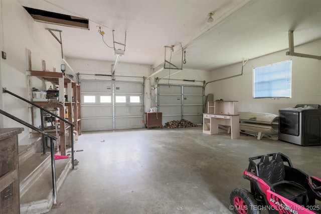 garage featuring washer / dryer