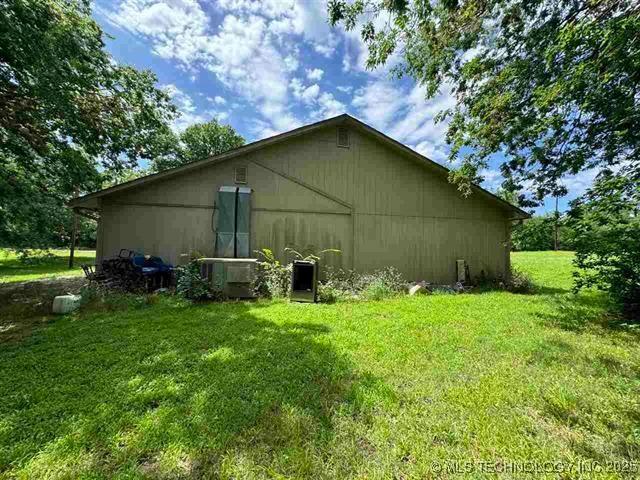 802 E Brissy St, Cushing, OK 74023 - photo 3