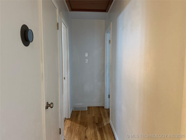 116 S Camden St, Muskogee, OK 74403 - hallway with light wood-style flooring and baseboards