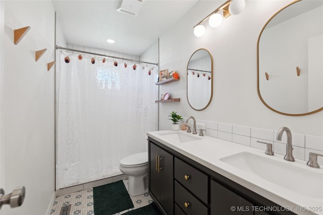 7207 E 166th St, Collinsville, OK 74021 - full bath featuring toilet, double vanity, a shower with curtain, and backsplash