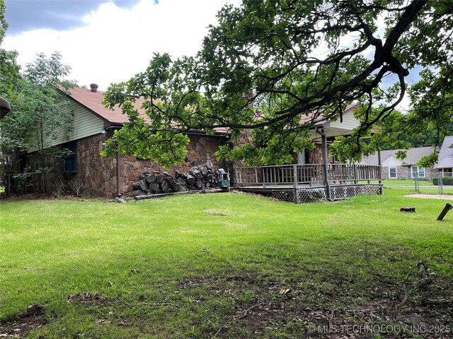 3316 Maple Dr, Sand Springs, OK 74063 - view of yard with a deck