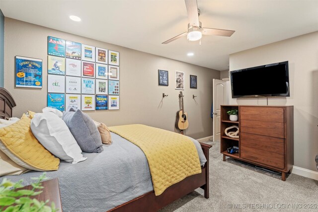 bedroom featuring recessed lighting, carpet flooring, baseboards, and ceiling fan
