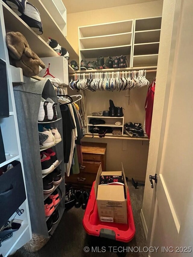 6735 Wilson, Durant, OK 74701 - view of spacious closet