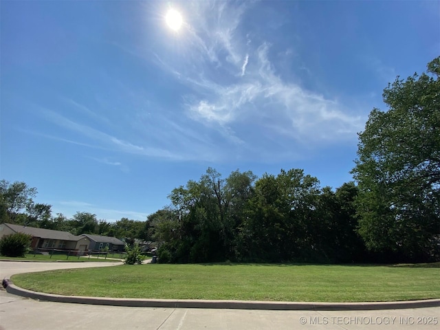 303 W 46th Pl N, Tulsa, OK 74126