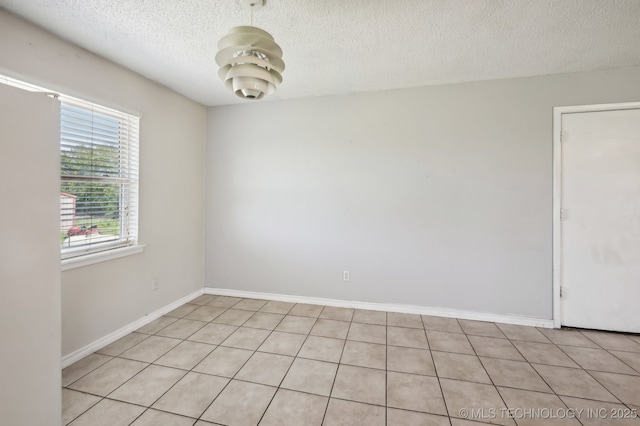 35617 W 261st St S, Bristow, OK 74010 - unfurnished room featuring a textured ceiling and baseboards