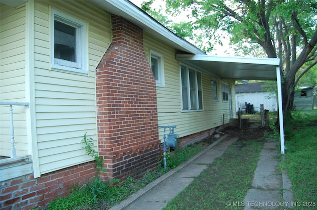 view of side of property