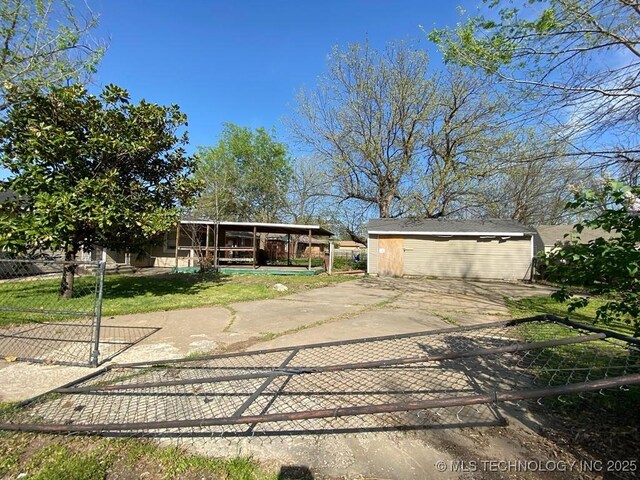 113 Urbana Dr, Blackwell, OK 74631 - photo 16