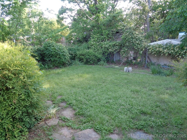 177 Lakeaire Dr, Eufaula, OK 74432 - view of yard